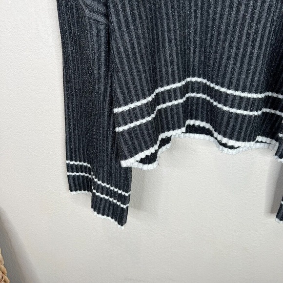 Moussy Sweater Womens‎ Free Size Gray/Black Striped Crew Wool Blend Relaxed Fit - Picture 5 of 13